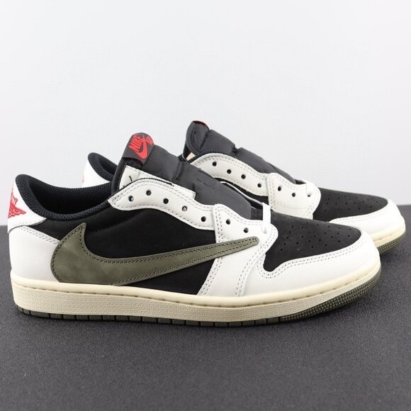 Jordan 1 Low Sneakers Travis Scott Mocha